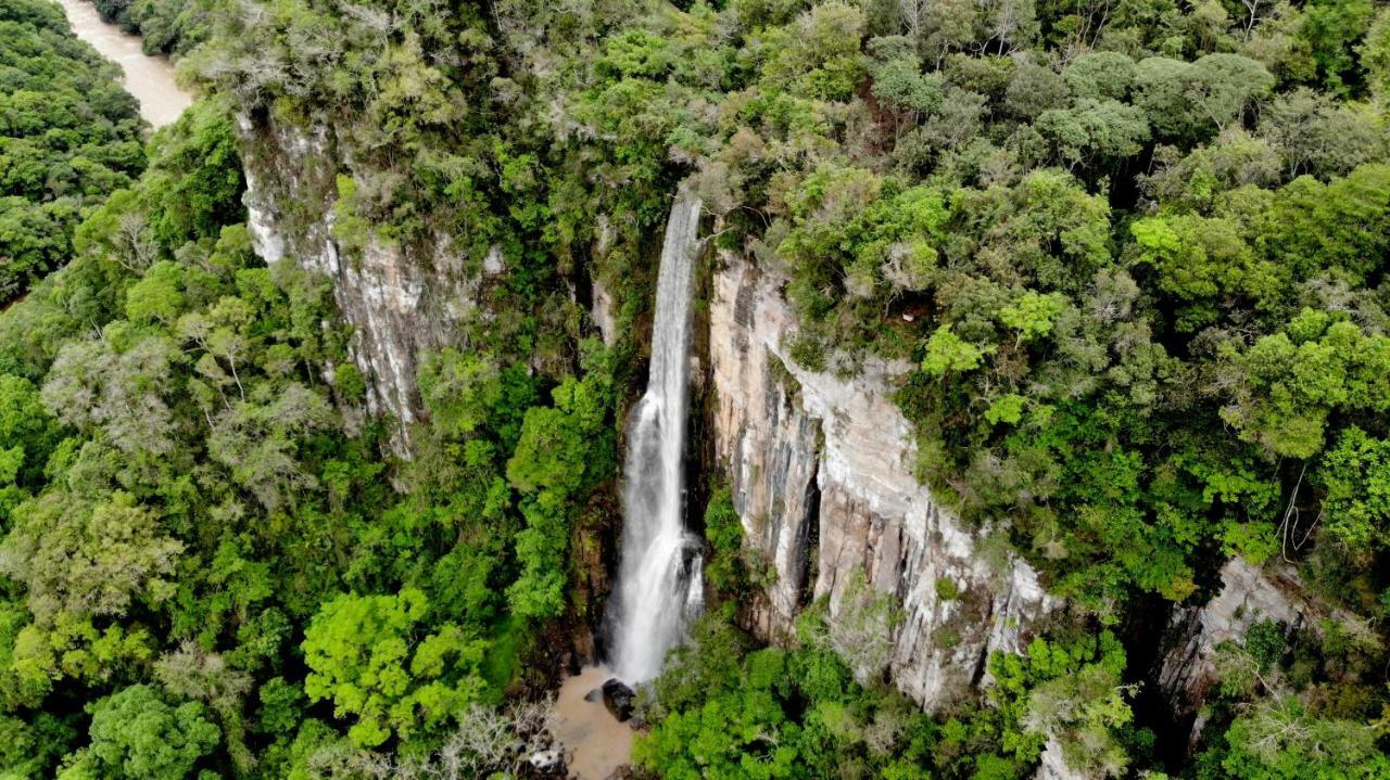 Pousada Salto Sete プルデントーポリス エクステリア 写真
